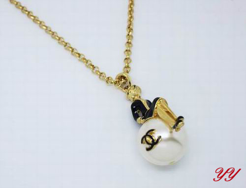 Collana Chanel Modello 144